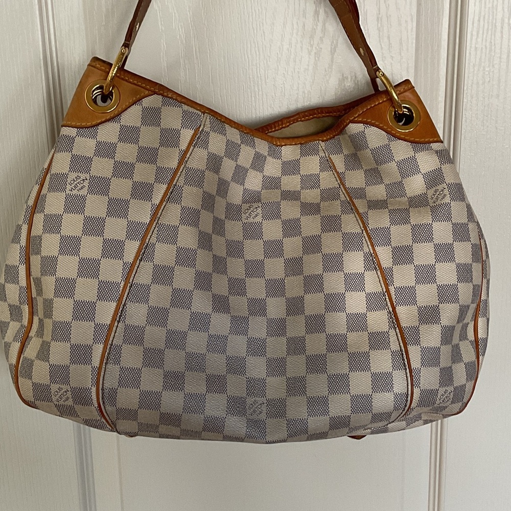 Louis Vuitton Damier Azur Hobo Bag in Cream and Brown - Picture 8 of 14